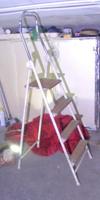 Escalera de mano plegable
