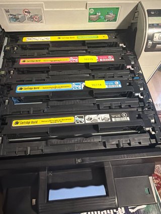 Stampante laser a colori HP LaserJet Pro CP1525n