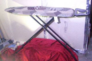 Tabla de planchar plegable
