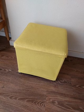 Puff Ikea Amarillo