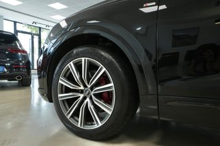 Audi Q8 S line 55 TFSI 250kW quattro tiptronic