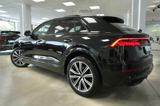 Audi Q8 S line 55 TFSI 250kW quattro tiptronic