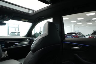 Audi Q8 S line 55 TFSI 250kW quattro tiptronic