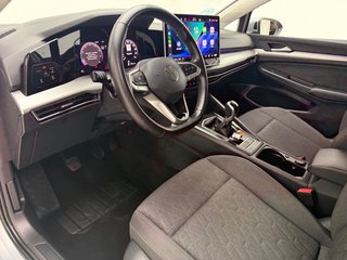 Volkswagen Golf 2025