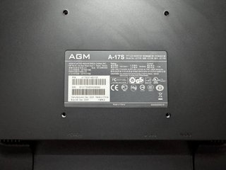 Monitor AGM 17 pollici