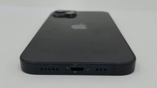 E592942-0 iPhone 13 128GB