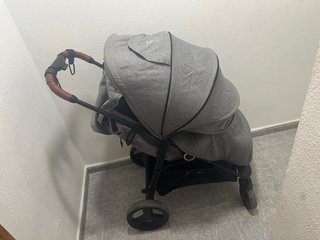 Silla de paseo gris