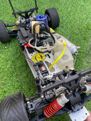 Coche RC Marlboro Lancia Delta Integrale