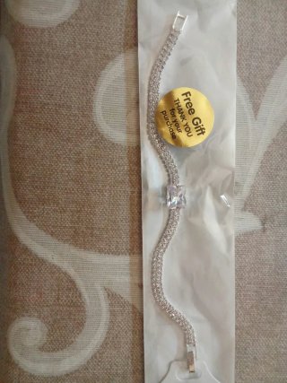 Bracciale con strass e cristallo