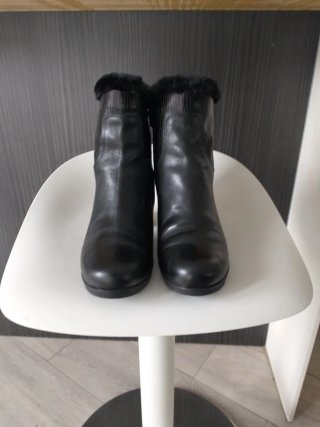 Botines Pitillos Piel Negros Talla 39