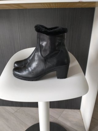 Botines Pitillos Piel Negros Talla 39