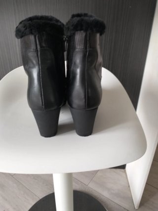 Botines Pitillos Piel Negros Talla 39