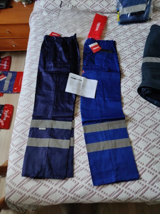 Ropa de trabajo reflectante  Marca Velilla