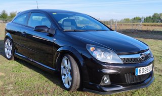 Opel Astra H OPC