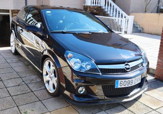 Opel Astra H OPC