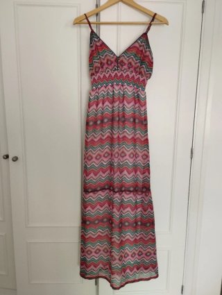 Vestido Largo Estampado de Tirantes