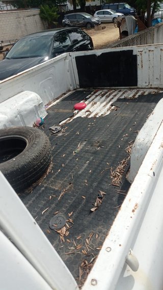 Nissan Pick-up 2.5