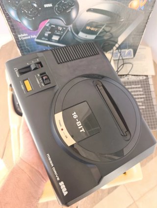 Sega Mega Drive caja manual original al videoconso