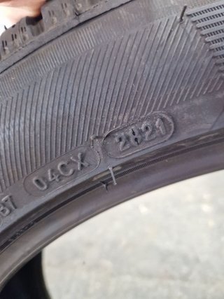 1 neumático Michelin CrossClimate+ 245/45 R18 100Y