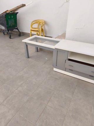 Mesa de centro y mueble TV salón
