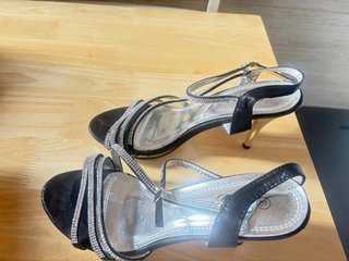 Sandalias de Fiesta Negras Catisa Talla 40