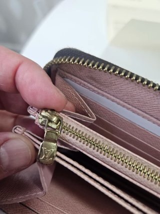 Cartera Louis Vuitton Monogram