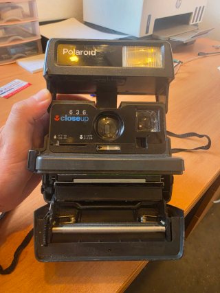 Cámara Polaroid 636 Closeup