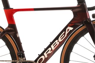 Bicicleta Orbea Orca Aero M10iLTD Di2 12V t.52 Reacondicionada