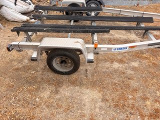 Remolque para Barco de Aluminio 750kg 6m largo 240