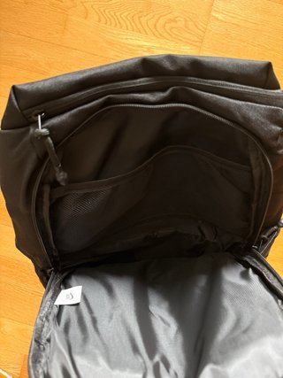 Mochila Nike Elite Pro Negra y Dorada
