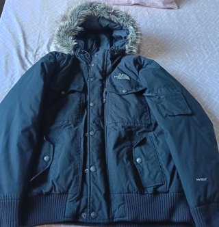 Chaqueta The North Face Hyvent Negra