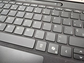 Microsoft Surface Pro Flex Keyboard con Slim Pen