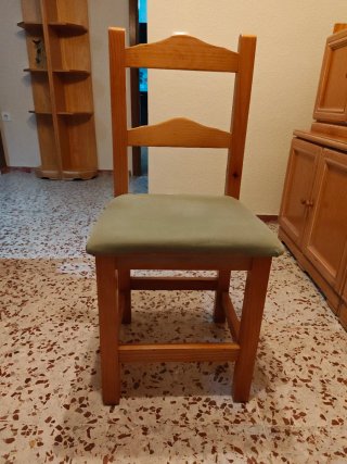 Conjunto de Mesa de Comedor y 6 Sillas