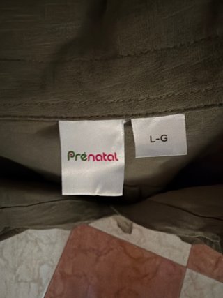 Blusa premamá Prenatal Talla L verde militar