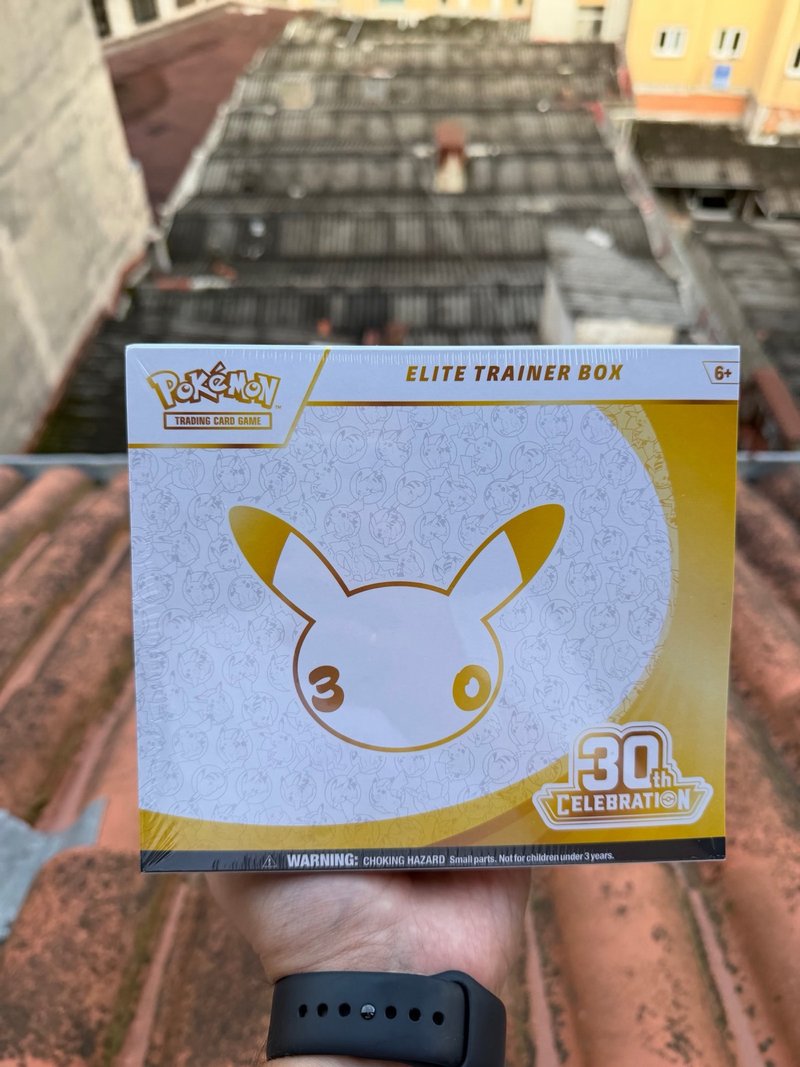 Pokémon 30 Aniversario ETB Elite Trainer Box