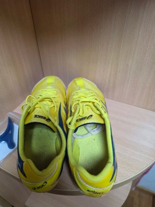 Zapatillas de Atletismo Asics
