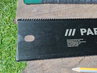 Sierra japonesa de precision Parkside
