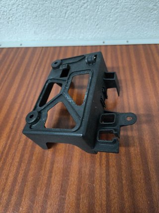 Caja de fusibles y batería KTM 690