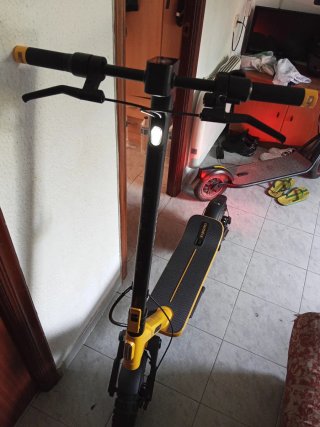 Xiaomi Electric Scooter 6 Ultra Amarillo