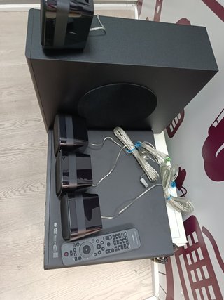 Conjunto Home Cinema philips hts3020-12 (sin uso)