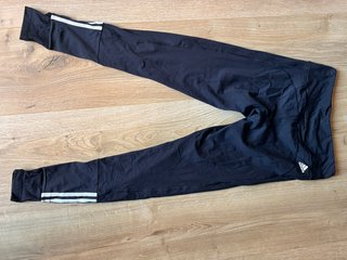 Mallas Adidas tipo estribo