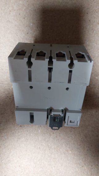 Interruptor Diferencial Hager CF425M
