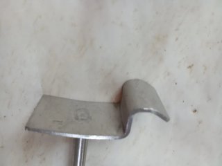 Set de 20 Ganchos para Paneles de Tienda