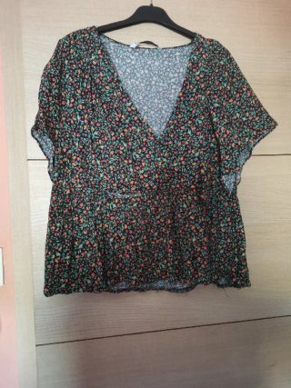 Blusa estampada floral