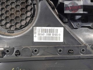 GUARNECIDO PUERTA DELANTERA IZQUIERDA Renault Megane III Berlina 5P (2008->)