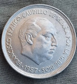 3 Monedas 50 Pesetas 1957 fallos descentrada