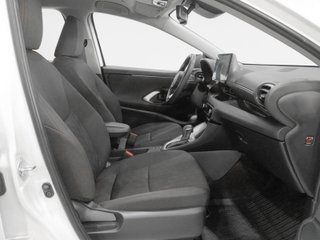 Toyota Yaris 120H Style 85 kW (116 CV)