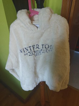 Sudadera de pelo beige