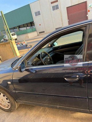 PUERTA DELANTERA IZQUIERDA Audi A4 Berlina (B5)