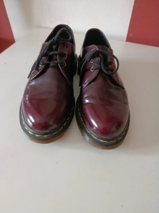 Zapatos Dr. Martens Burdeos